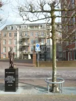 WA250 1 Het Landbouwertje Salverdaplein Peter Roovers en Frans Erdtsieck 2018 JPG