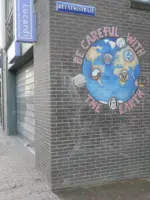 WA285 1 Muurschildering Be Careful with the earth Beuning Hoogstr Tijn Meijer zu Schlochtern dec 2020 jpg