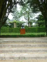WA111 1 Linnaeus borstbeeld Arboretum De Dreijen Kruyer jpg