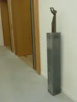 WA087 4 Brons Bevrijding 1945 1995 hal Stadhuis Markó Markov jpg
