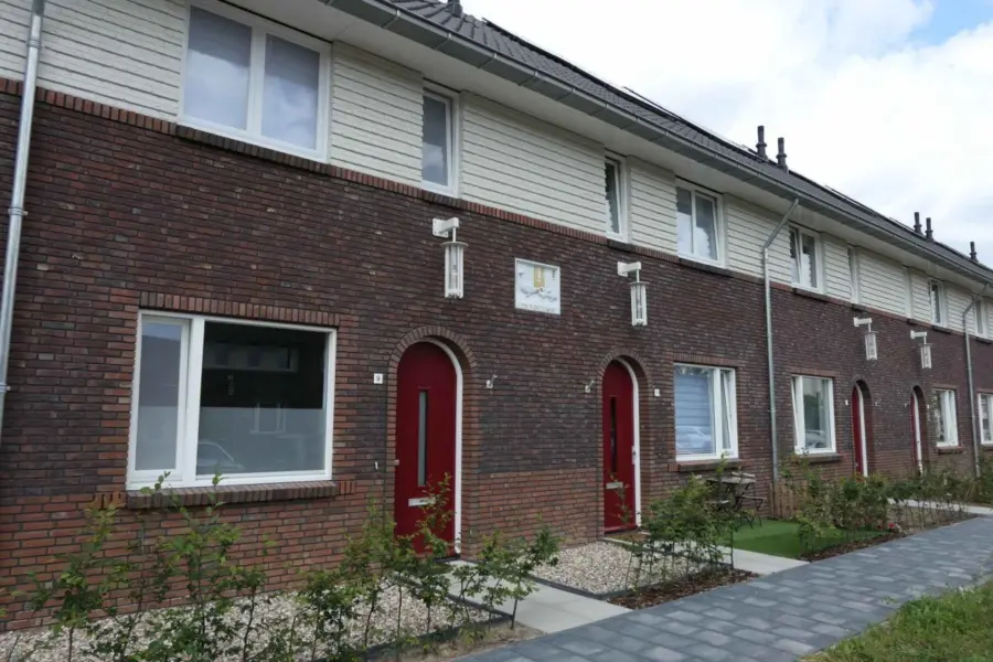 WA306 1 Gevelsteen De Voetgans Toon Rijkers Prof Hofsteestraat 9 11 jpg