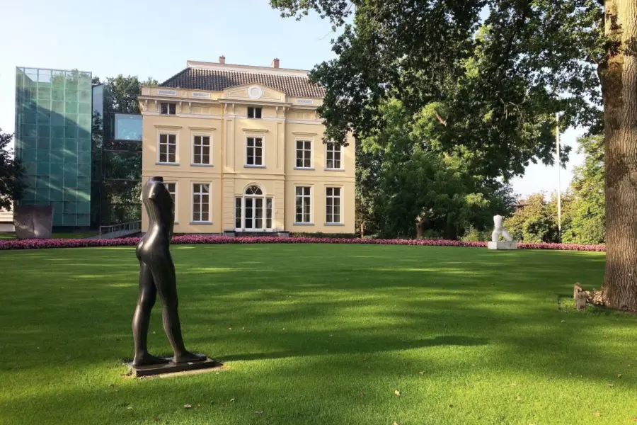 WA269 1 Grote Stap Het Depot Hinkeloord Eja Siepman JPG