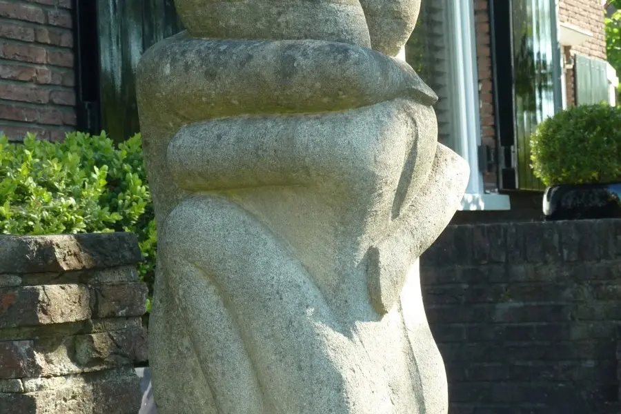 WA255 2 tuinbeeld De Omhelzing Ritzema Bosweg 21 JPG