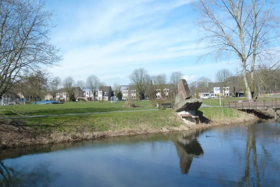 WA012 4 Aardstructuur Nijenoordallee Mondriaanlaan achterzijde 2 JPG