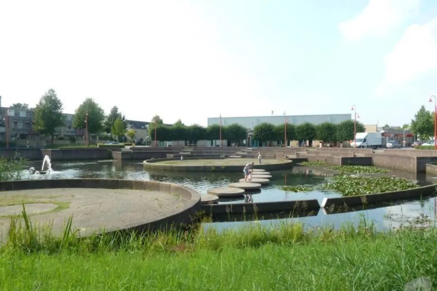 WA225 1 Waterpartij Hooilandplein Han Breedveld JPG