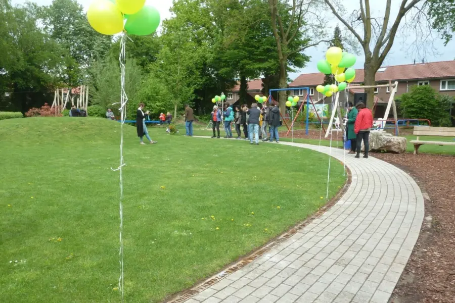 WA253 1 Doe geen kwaad Speeltuin Tuindorp Adelmund en Van Corven jpg