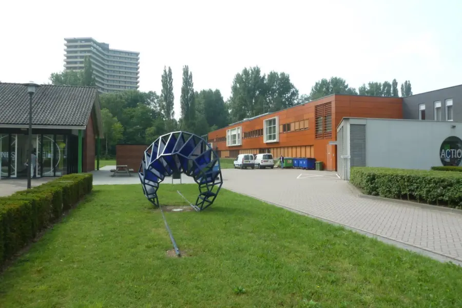 WA092 5 Zum Schlafen Gehen Akkermaalsbos 14 Strauss JPG