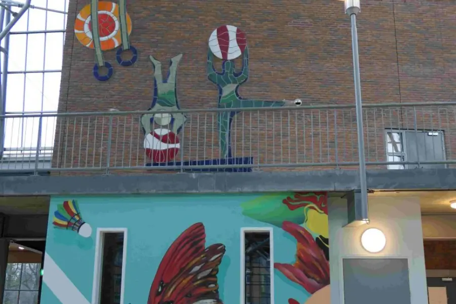 WA029 5 Tegeltableau Goeting entreehal De Vlinder Hollandseweg sinds medio 2023 jpg
