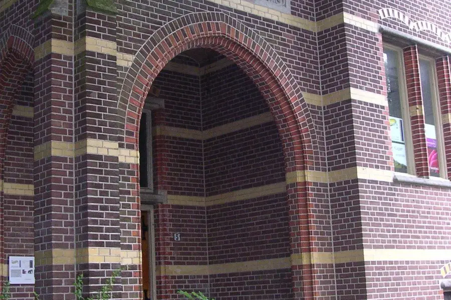 WA025 1 Reliëf opschrift Wilhelminaweg 5 Onbekend jpg