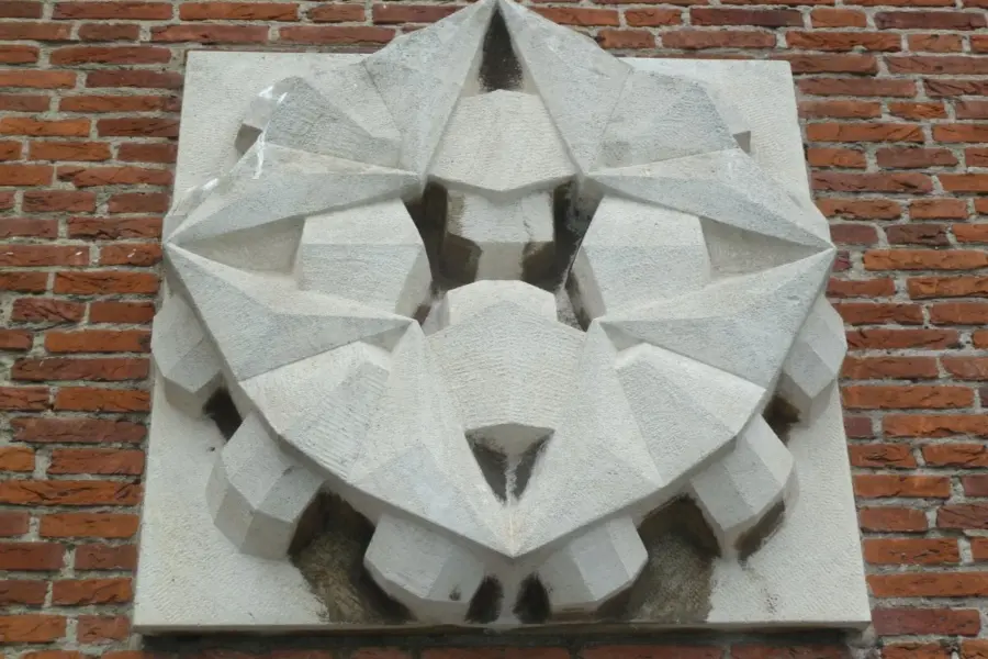 WA099 4 Gevelreliëf Porfyrine Scheikundegebouw binnenplein Dreijenlaan 4 6 Riemsdijk Rab jpg