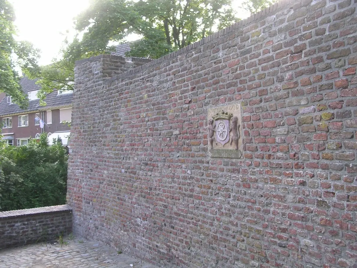 Wa022 1 Stadswapen Nudepoort Walstraat Starrenburgh jpg