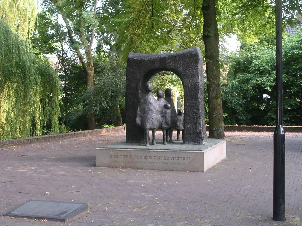 WA014 1 Levenspoort Walstraat Straelenstoren Elzas jpg