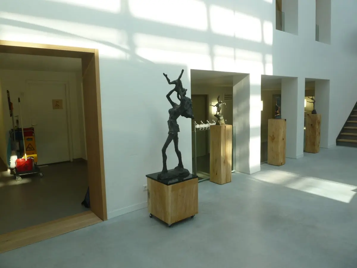WA244 1 Moeder en kind Stadhuis Jits Bakker JPG