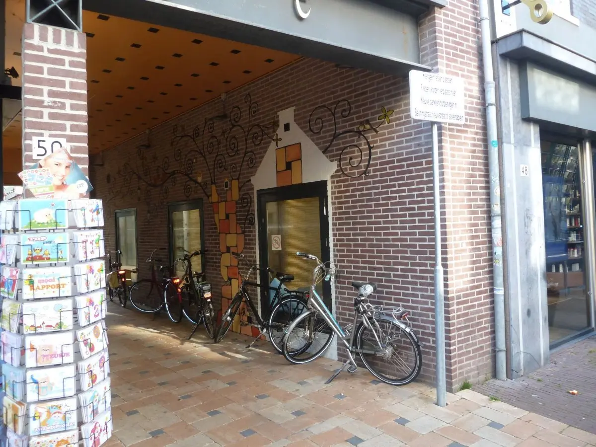 WA258 1 Muurschildering passage Hoogstraat 48 50 Marianne Schokkenbroek 2018 JPG