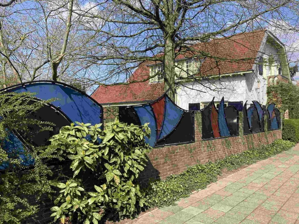 WA314 1 Tuinschutting Art Deco Delhorstpad 5 Johan Vis 2002 JPG