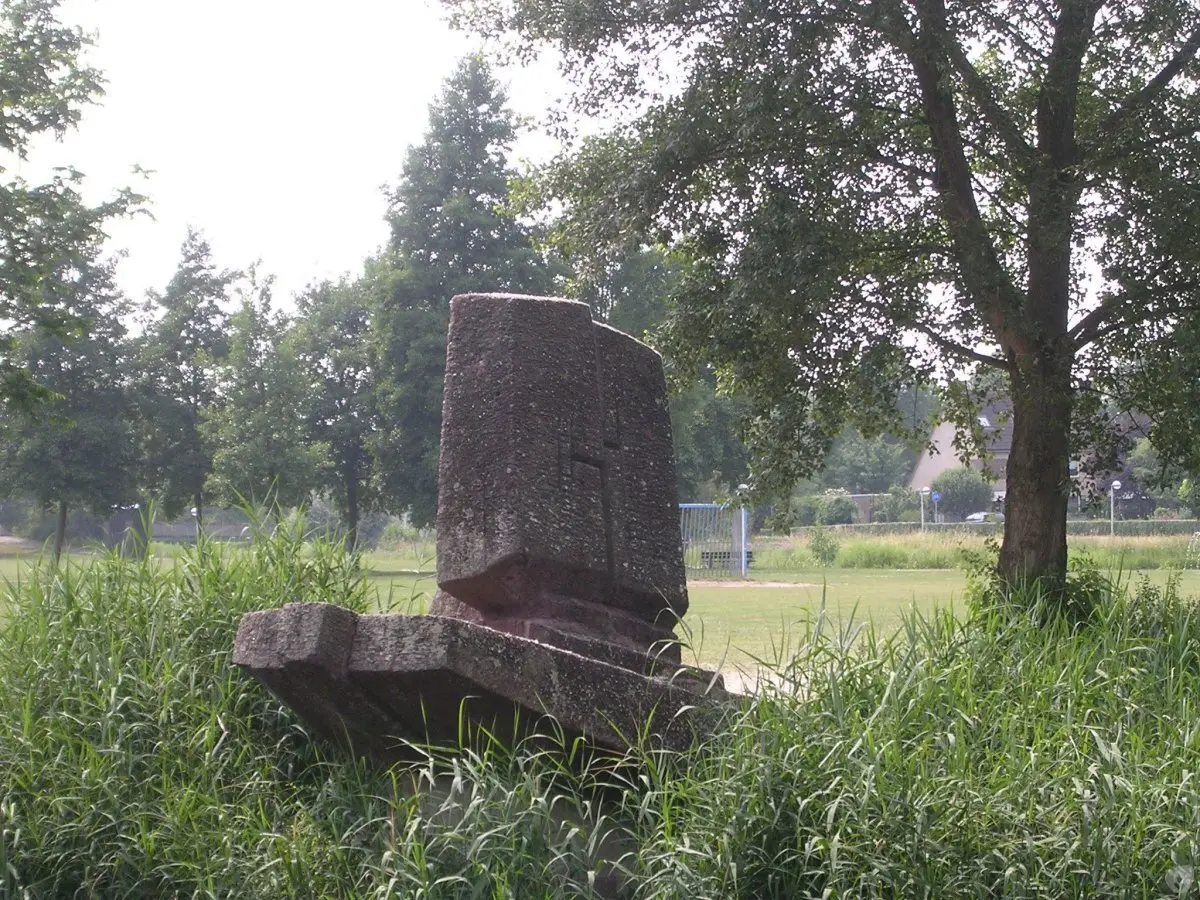 WA012 2 jpg