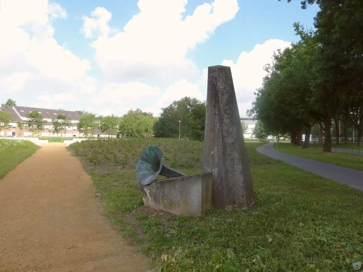 WA116 4 Bloemkelk en Steen Campus WUR oost JPG