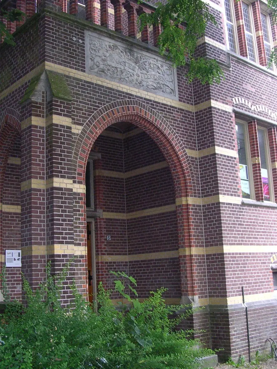 WA025 1 Reliëf opschrift Wilhelminaweg 5 Onbekend jpg